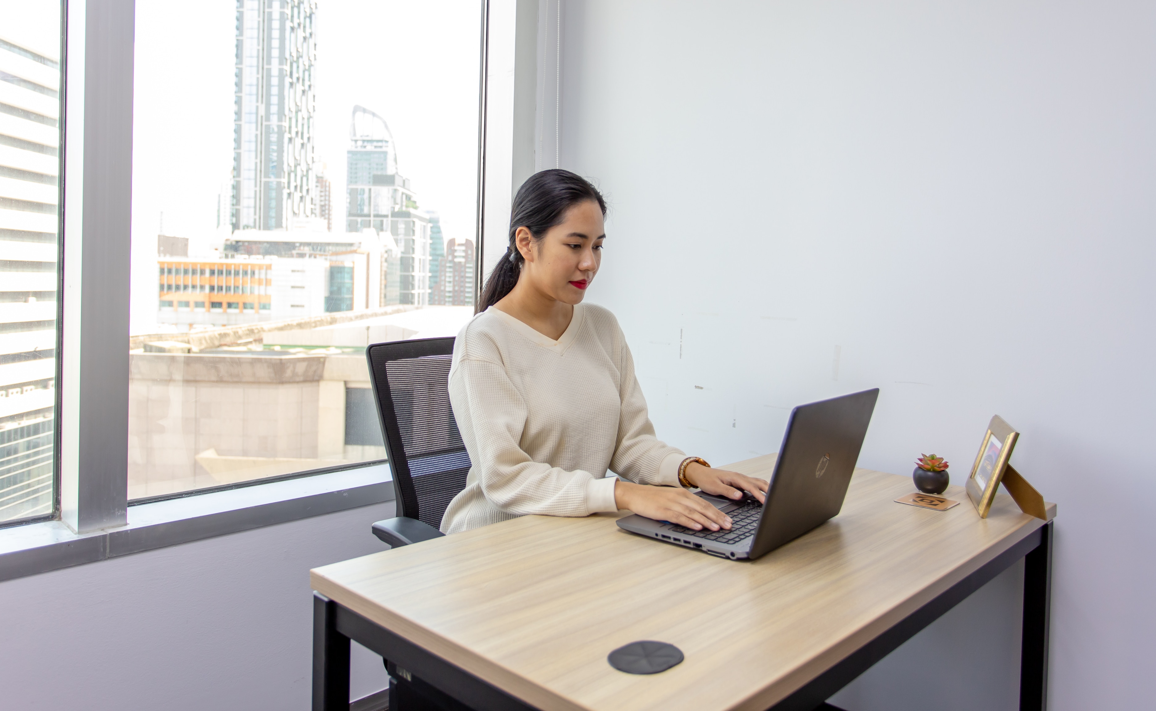 premium-virtual-office-servcorp-singapore.jpg