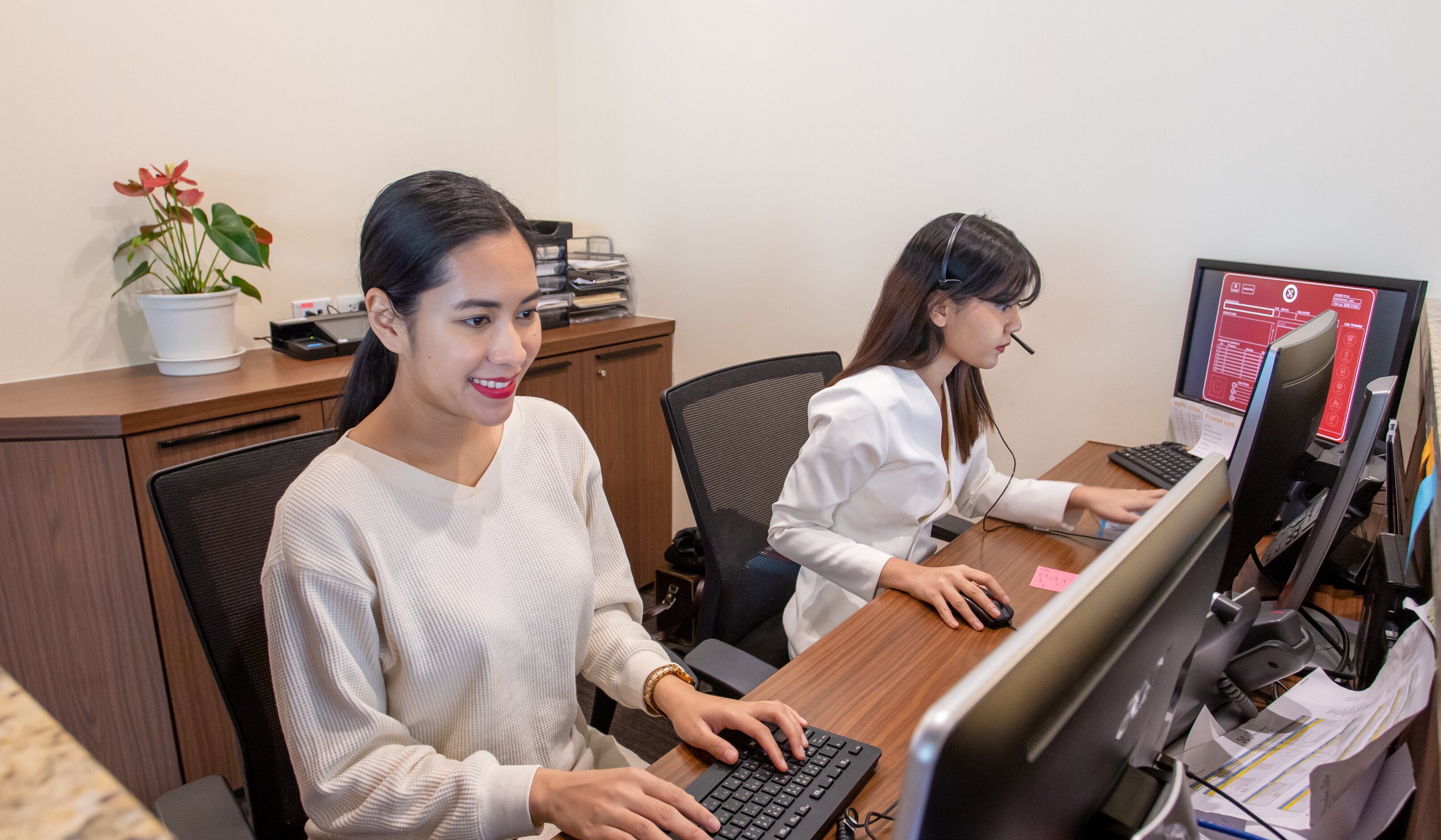 commnications-package-virtual-office-space-servcorp-singapore-1.jpg